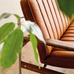 1001 AX Sofa