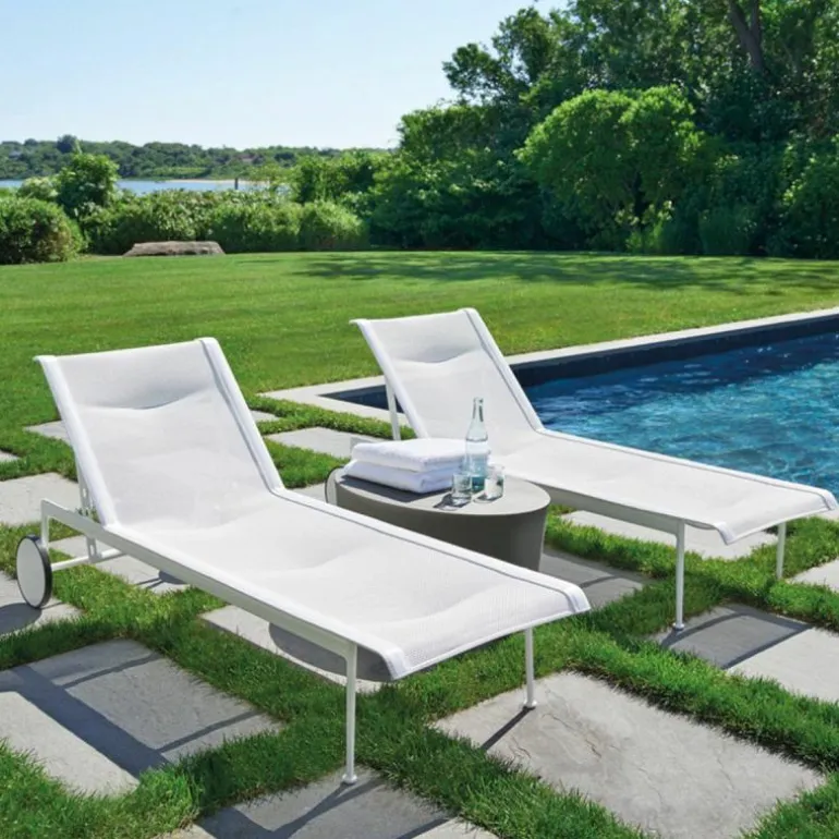 1966 Chaise Longue