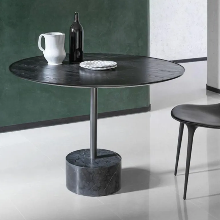 9 Round Eettafel