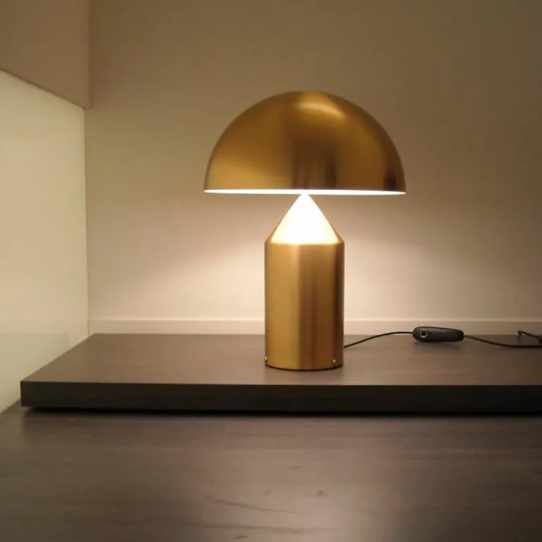 Atollo Metal Tafellamp