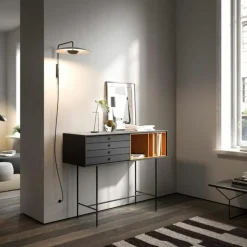 Aura Dressoir