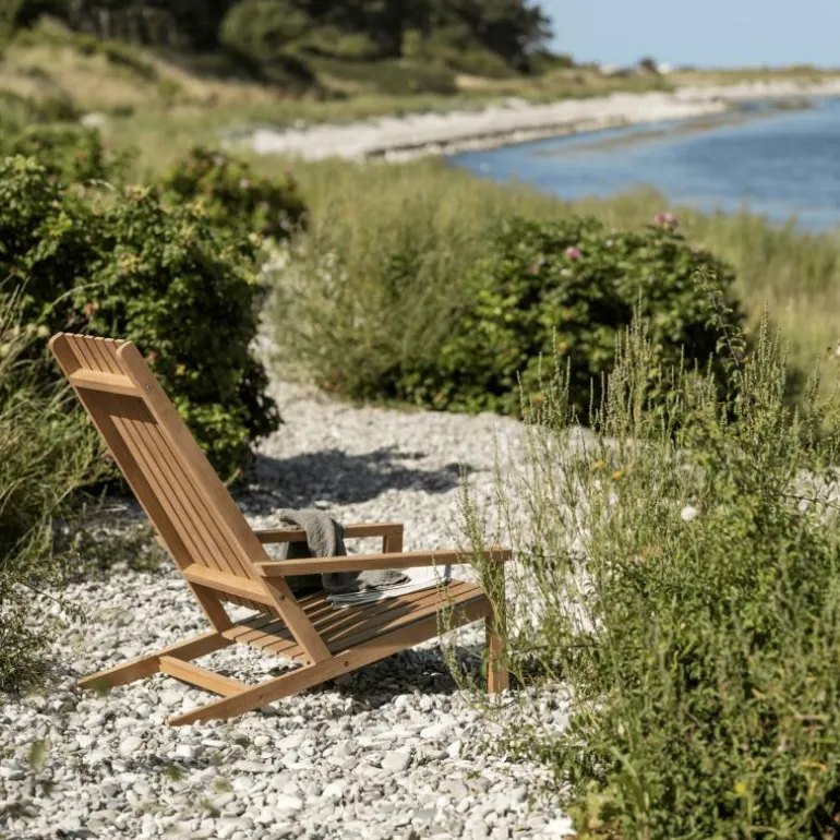Between Lines Deck Chair