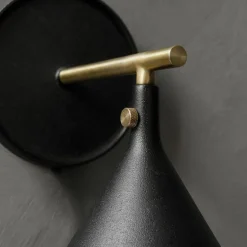 Cast Wandlamp