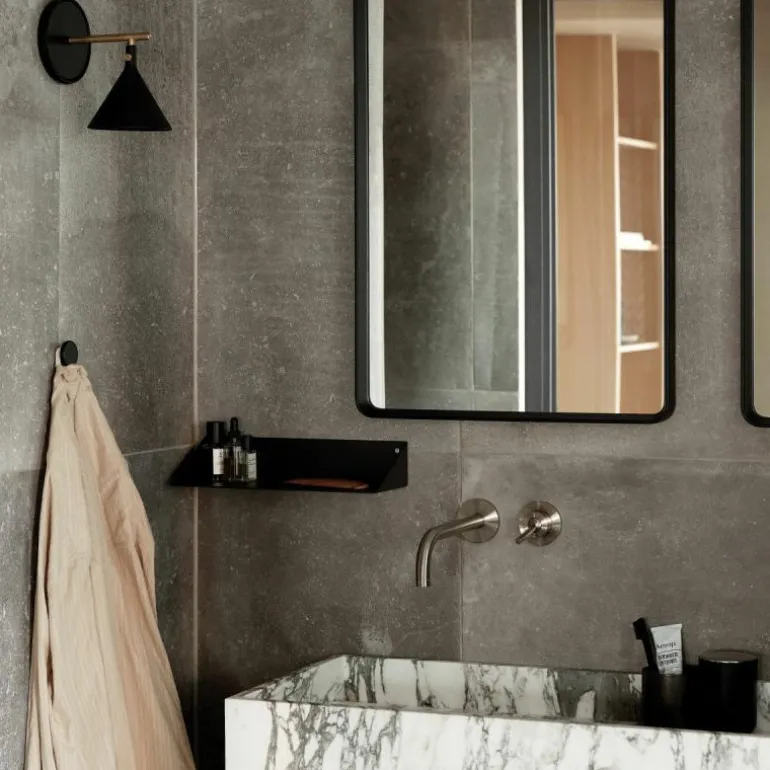 Cast Wandlamp