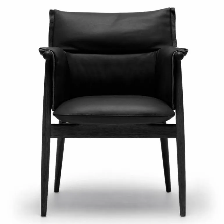 E005 Embrace Chair