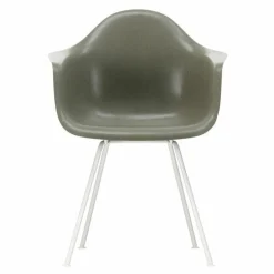 Eames Fiberglass Chair DAX Wit