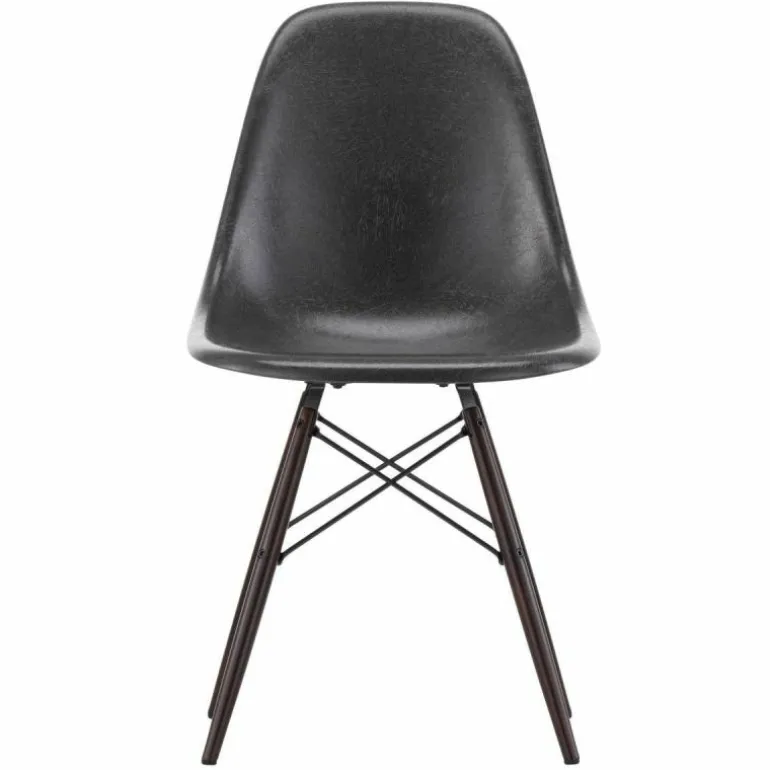 Eames Fiberglass Chair DSW