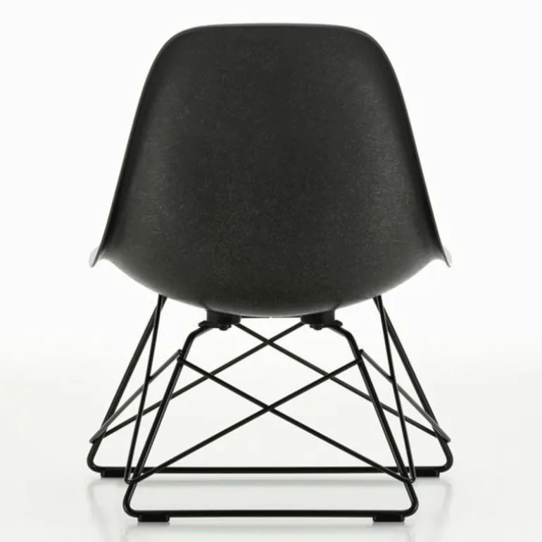 Eames Fiberglass Chair LSR