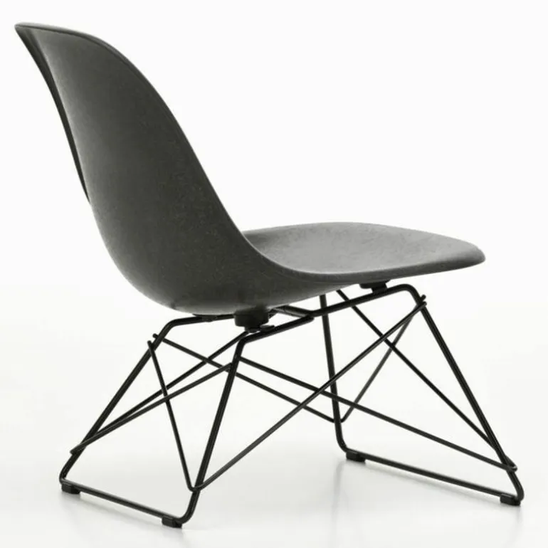 Eames Fiberglass Chair LSR