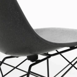 Eames Fiberglass Chair LSR