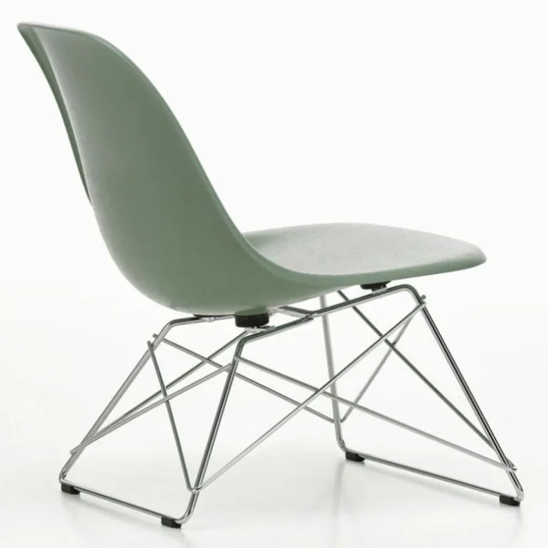 Eames Fiberglass Chair LSR