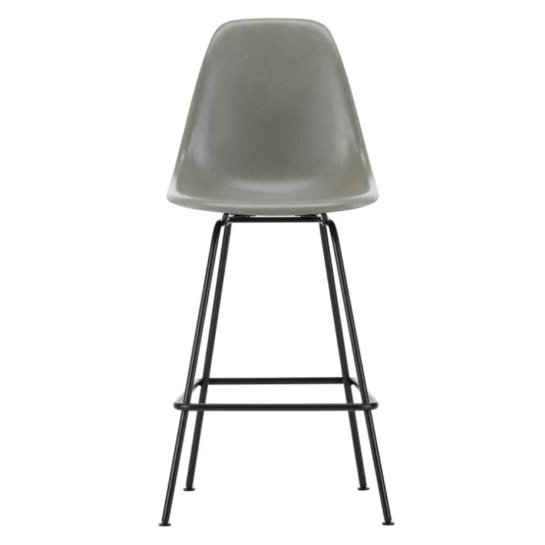 Eames Fiberglass Stool Barkruk Medium