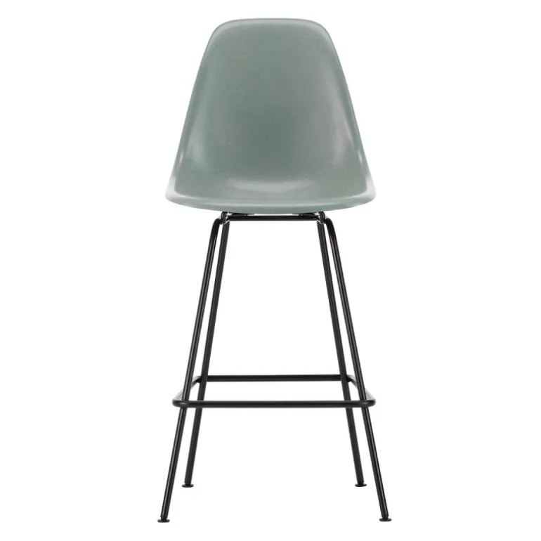 Eames Fiberglass Stool Barkruk Medium