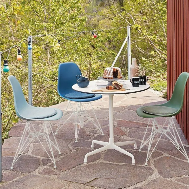 Eames Plastic Chair DSR Wit