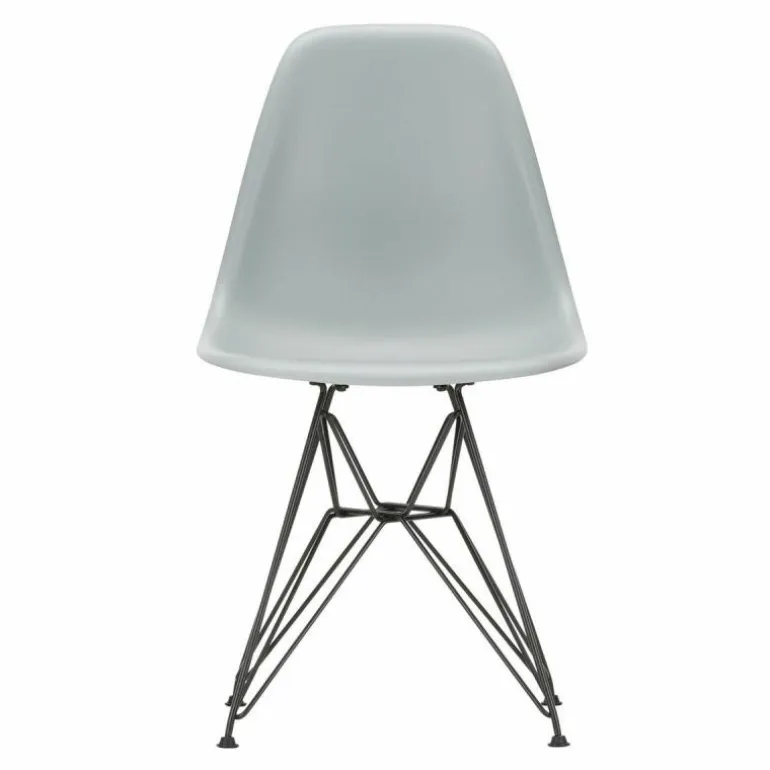 Eames Plastic Chair DSR Zwart