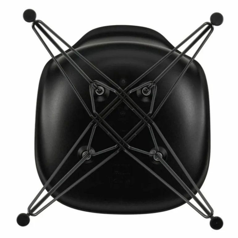 Eames Plastic Chair DSR Zwart