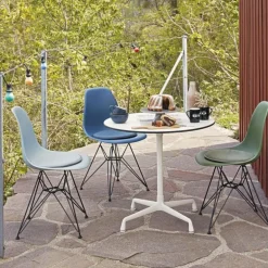 Eames Plastic Chair DSR Zwart