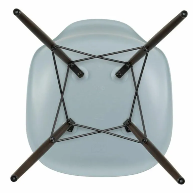 Eames Plastic Chair DSW Stoel Esdoorn Donker