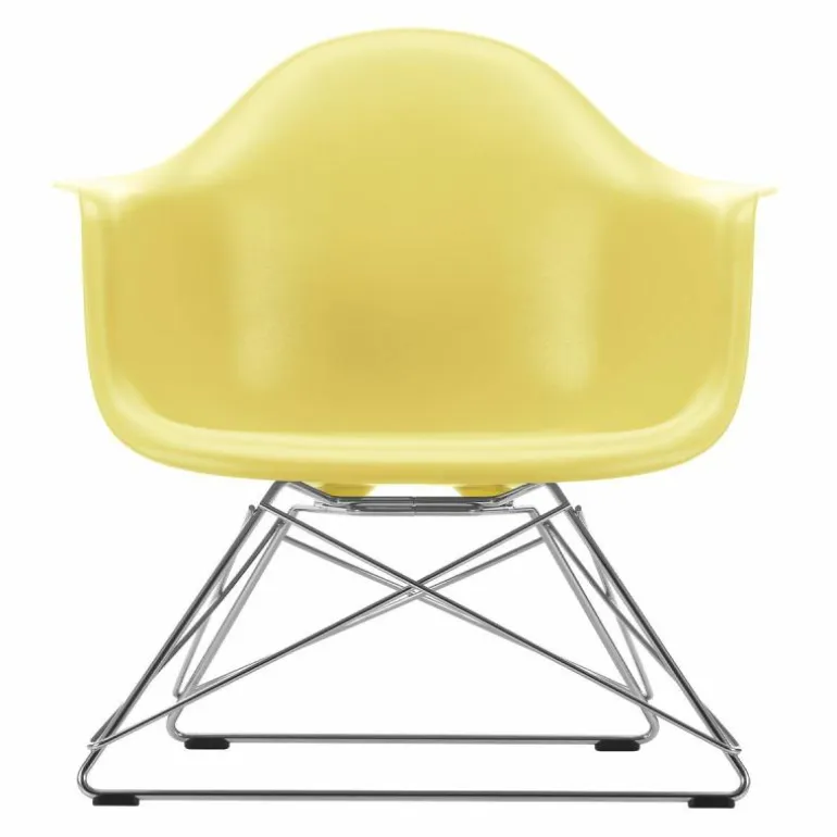 Eames Plastic Chair LAR