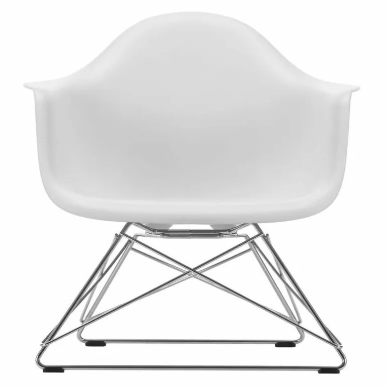 Eames Plastic Chair LAR