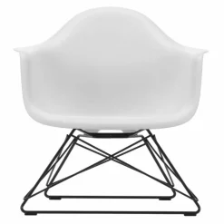 Eames Plastic Chair LAR