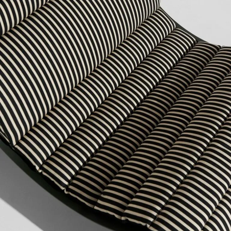 Eclipse Lounge Chair