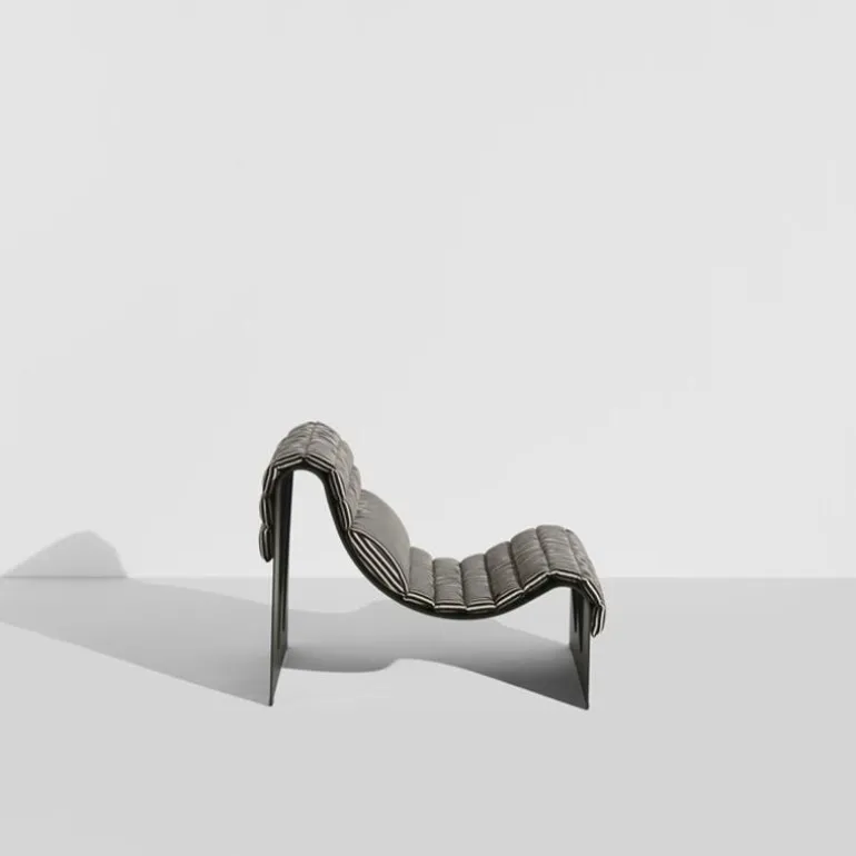 Eclipse Lounge Chair