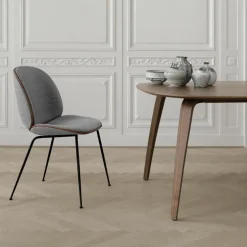 Elliptical Eettafel
