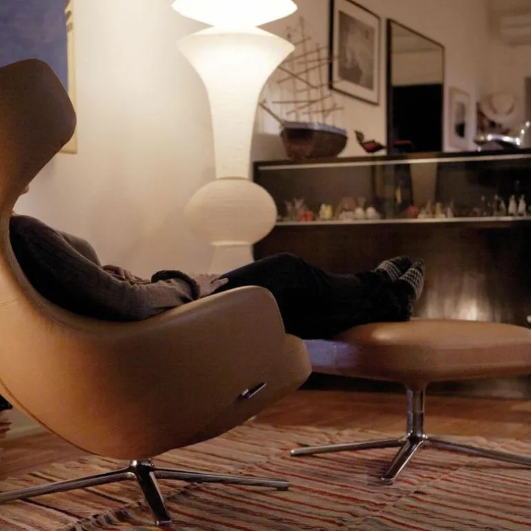 Grand Repos Loungestoel + Ottoman