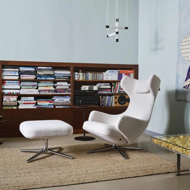 Grand Repos Loungestoel + Ottoman