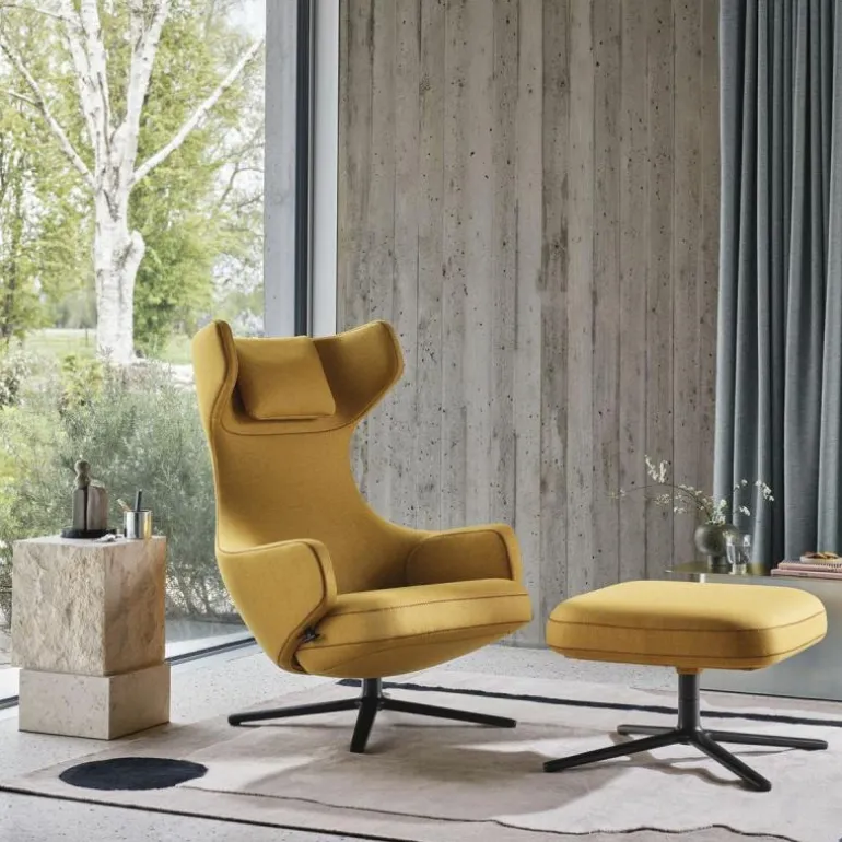 Grand Repos Loungestoel + Ottoman