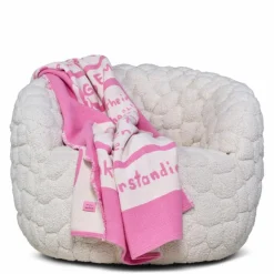 Introvert Blanket