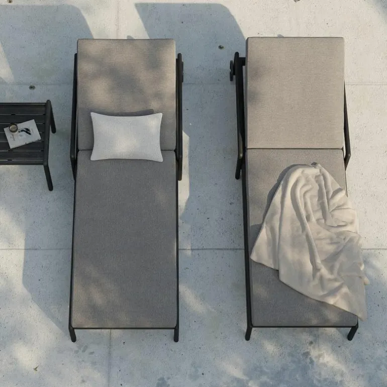 Jack Outdoor Bijzettafel