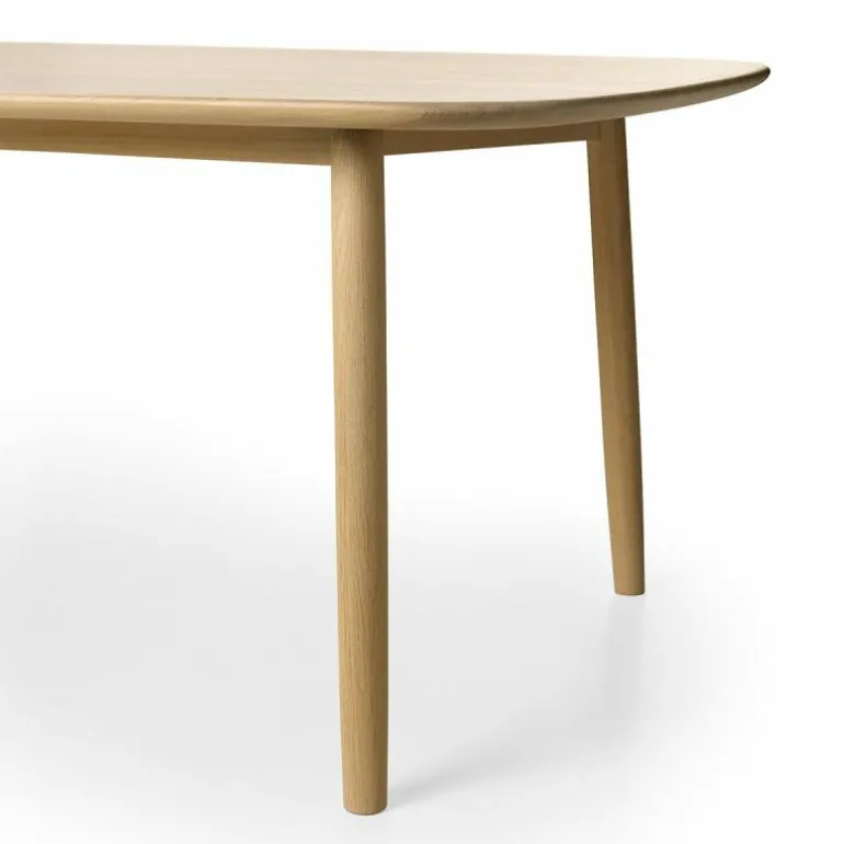Kem 919 Anthony Eettafel