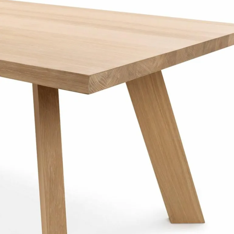 Kem 944 Storm Light Eettafel
