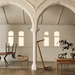 Lakri Eettafel Rond