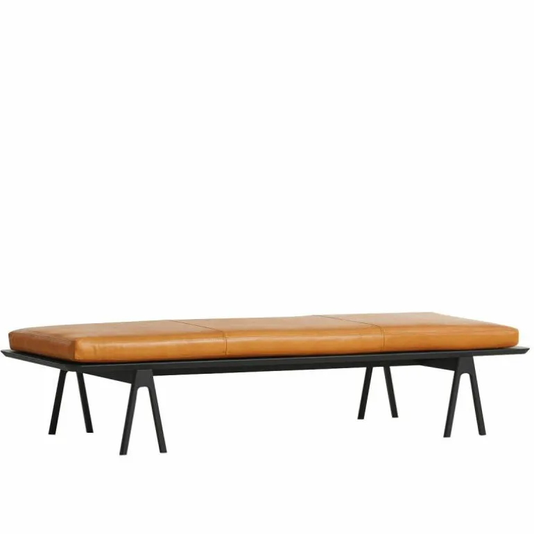 Level Daybed