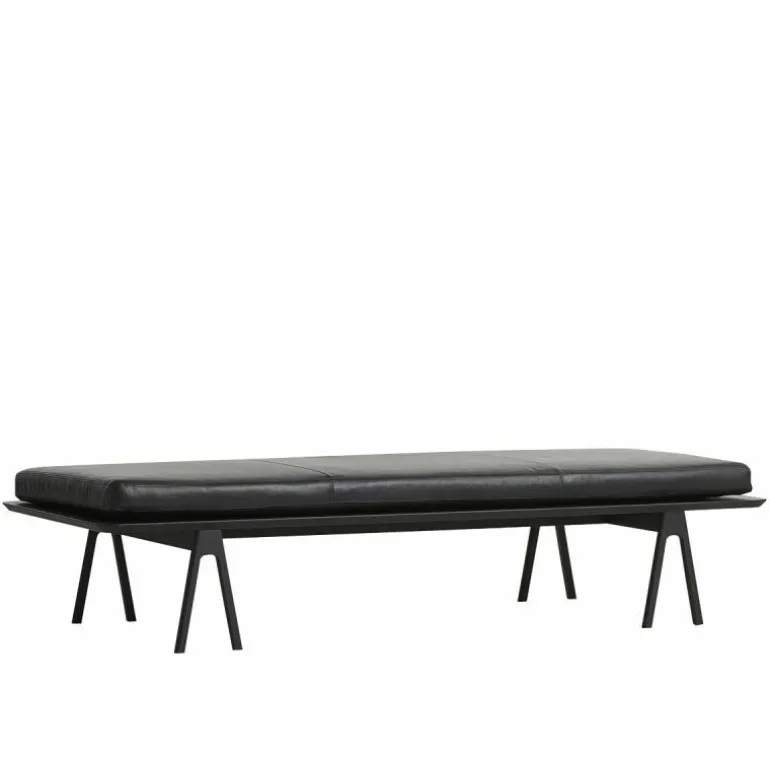 Level Daybed