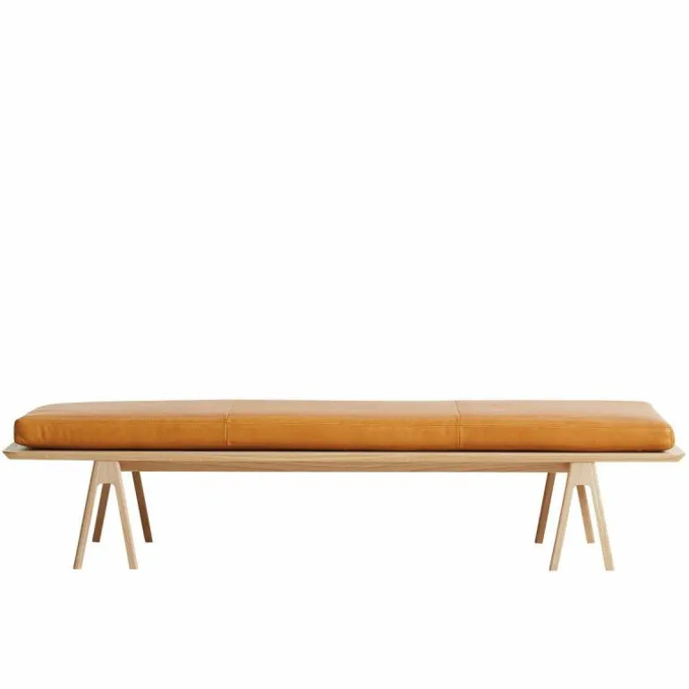 Level Daybed
