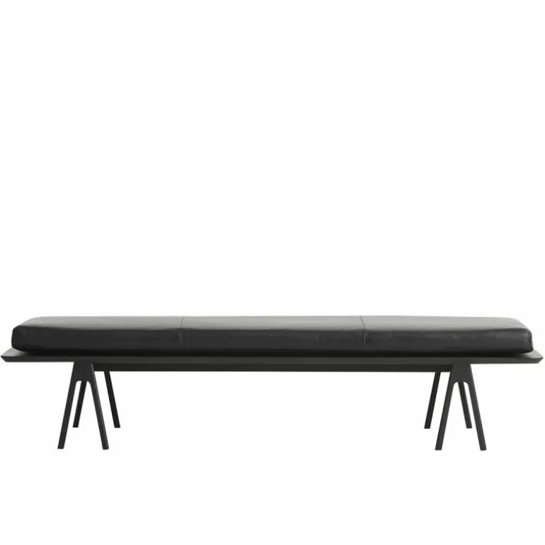 Level Daybed