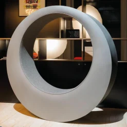 O. Loungestoel