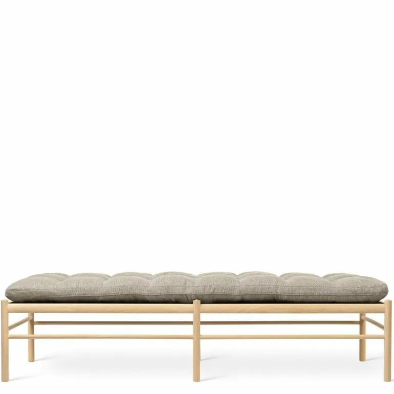 OW150 Daybed
