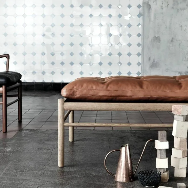 OW150 Daybed
