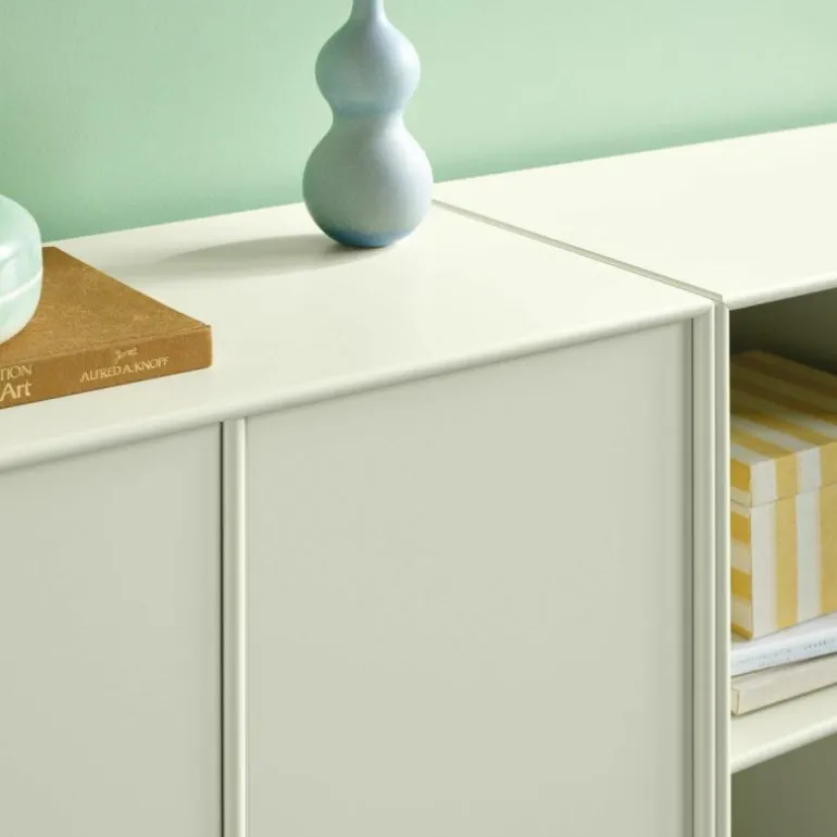 Pair Dressoir