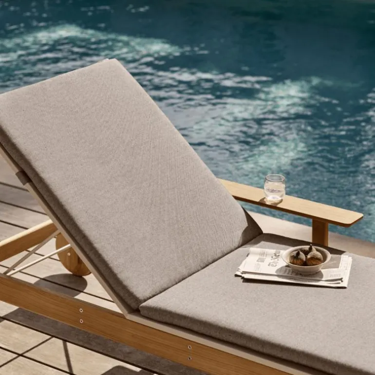Pelagus Sunbed Armrest