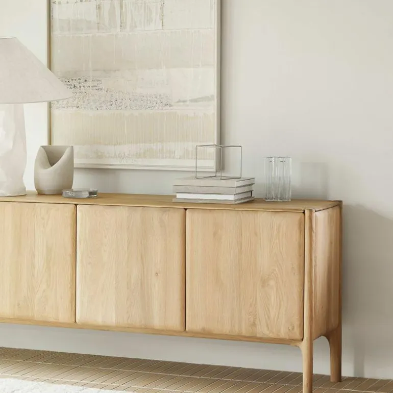 PI Dressoir