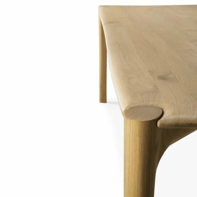 PI Eettafel Eiken
