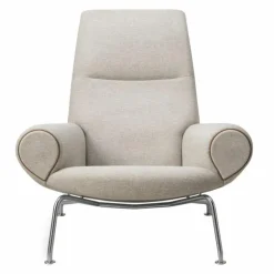 Queen Chair