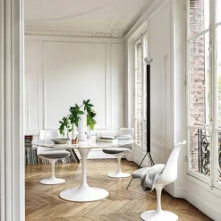 Saarinen Tulip Eettafel Met Wit Onderstel