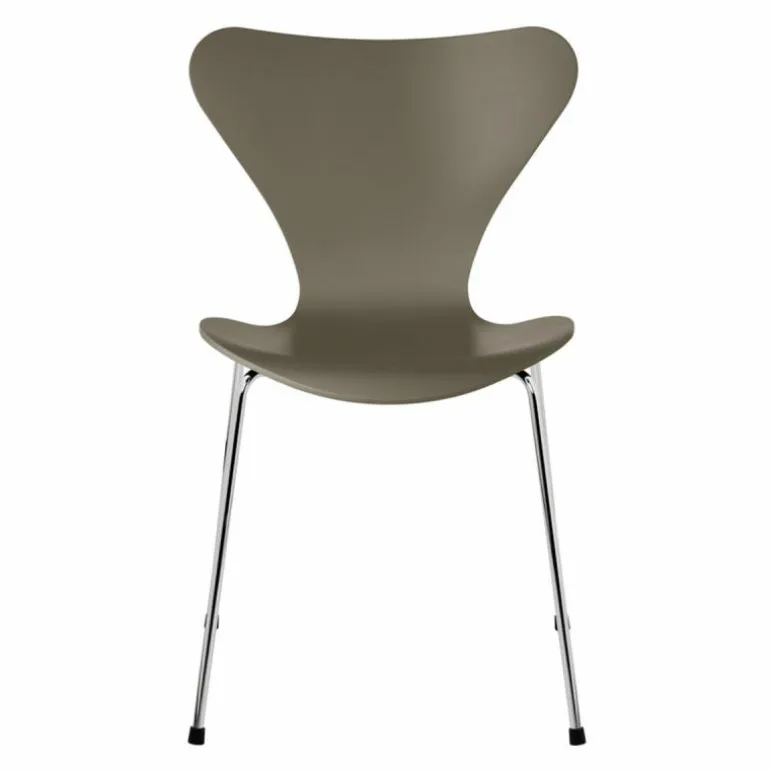 Series 7 Vlinderstoel Gelakt